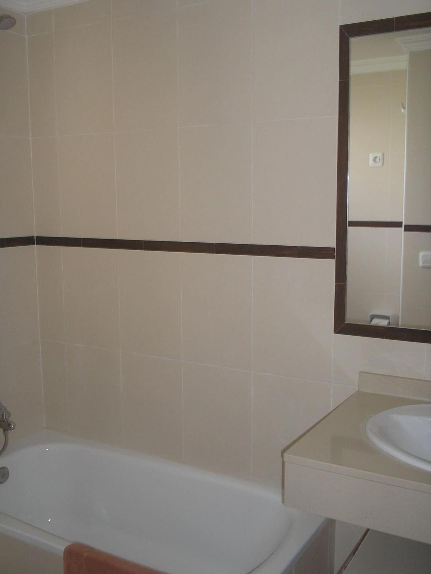 Bungalows Playa Limones ปลายาบลังกา ภายนอก รูปภาพ