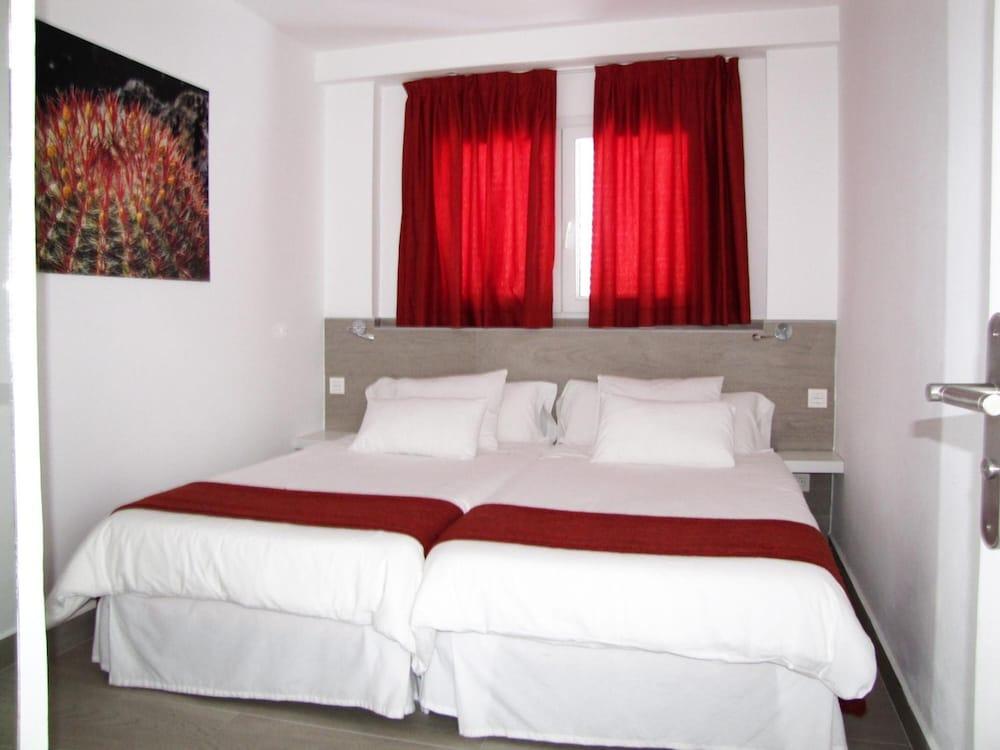 Bungalows Playa Limones ปลายาบลังกา ภายนอก รูปภาพ